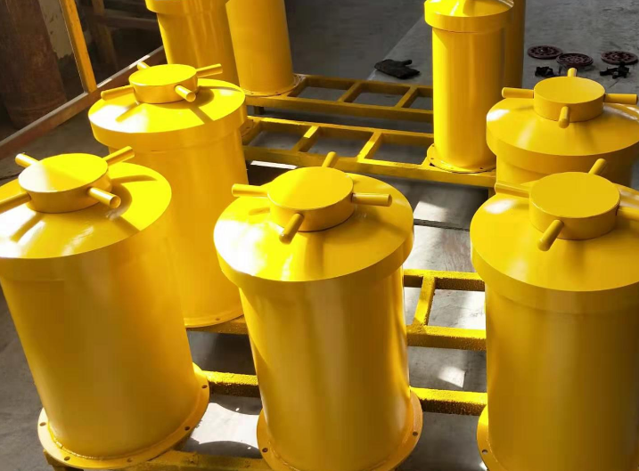 乾安凯龙矿山设备的抗爆容器材质与尺寸