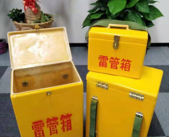 乾安玻璃钢雷管箱有哪些特点