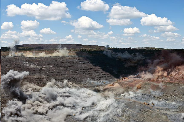 乾安矿山作业中常用的爆破设备有哪些?