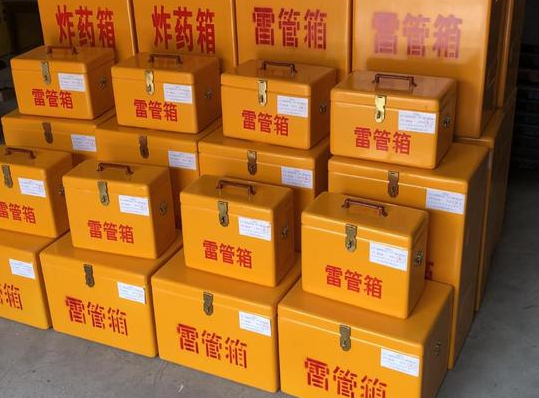 乾安玻璃钢雷管箱的使用寿命一般是多少？